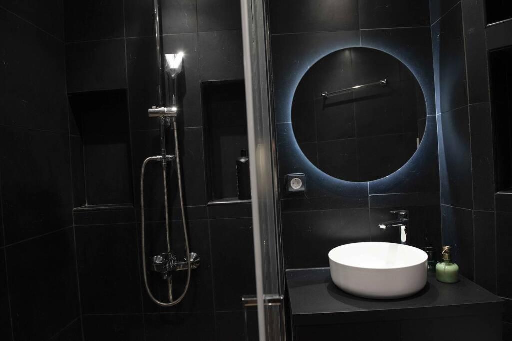 Athens - Plaka, 3, Kydathinaion Str. Ngoại thất bức ảnh